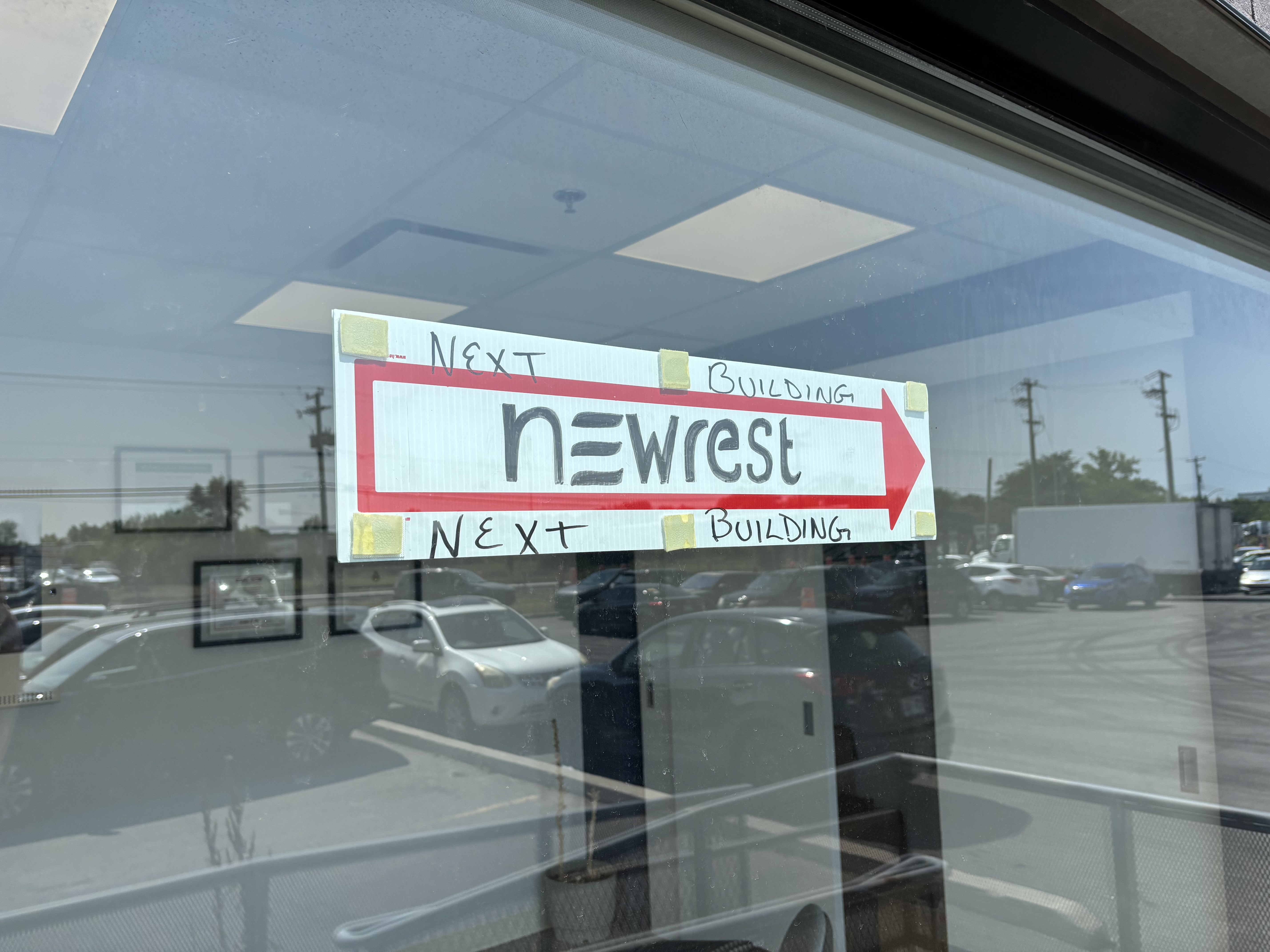 Newcrest, 1375 boul Hymus, Dorval Newcrest, 1375 boul Hymus, Dorval